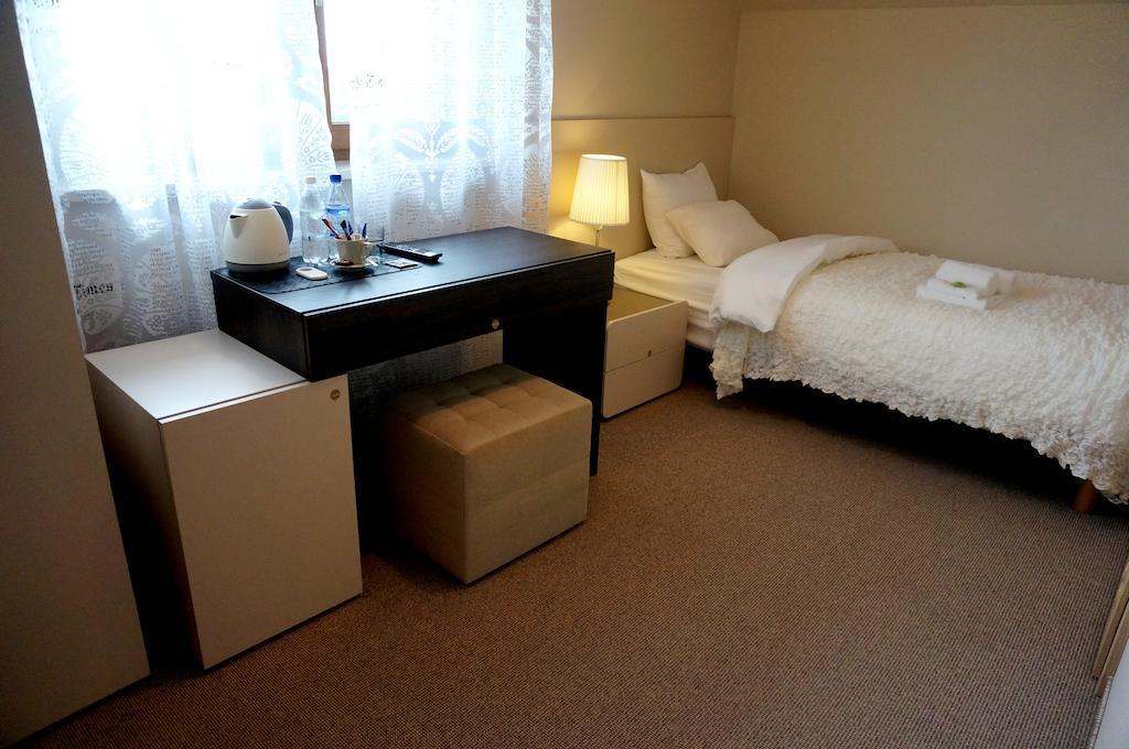 Villa Modlin Airport Nowy Dwor Mazowiecki Ruang foto