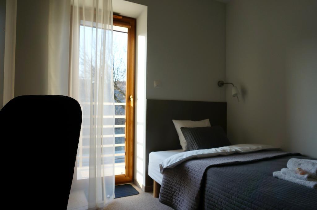 Villa Modlin Airport Nowy Dwor Mazowiecki Ruang foto